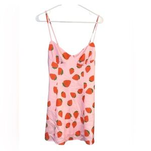 NWT RESA Strawberry Print Sweetheart Mini Dress – medium